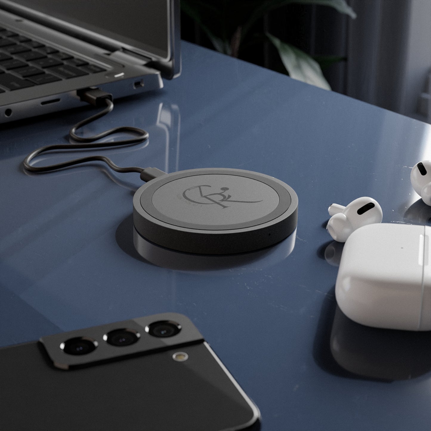 CZR RECORDS Quake Wireless Charging Pad